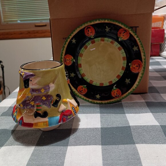 Home Interiors Halloween Candle Holder and Shade - Picture 1 of 3